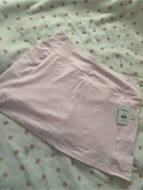 baby pink reebok skort, brand new with tags💝